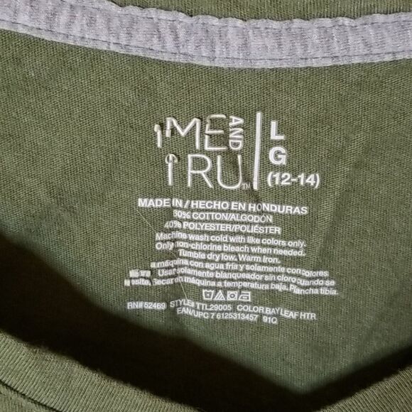 Time and Tru Camo Green‎ Short Sleeve V-Neck Tee Size L - Picture 2 of 6